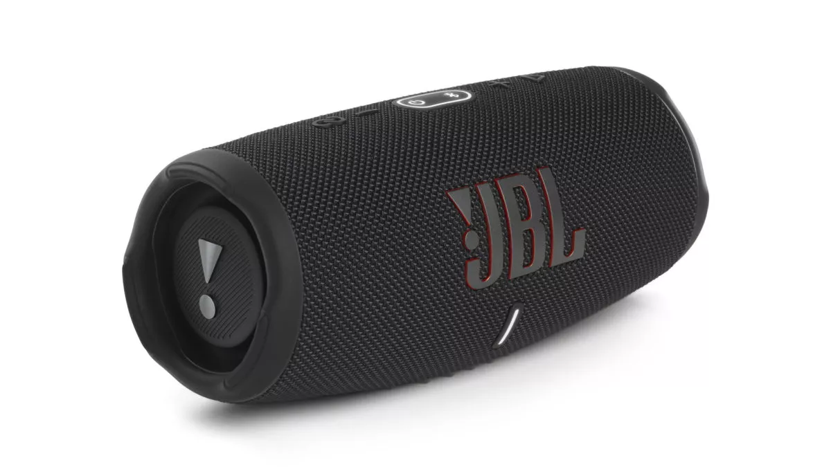 لوازم جانبی ضروری موبایل: JBL Charge 5